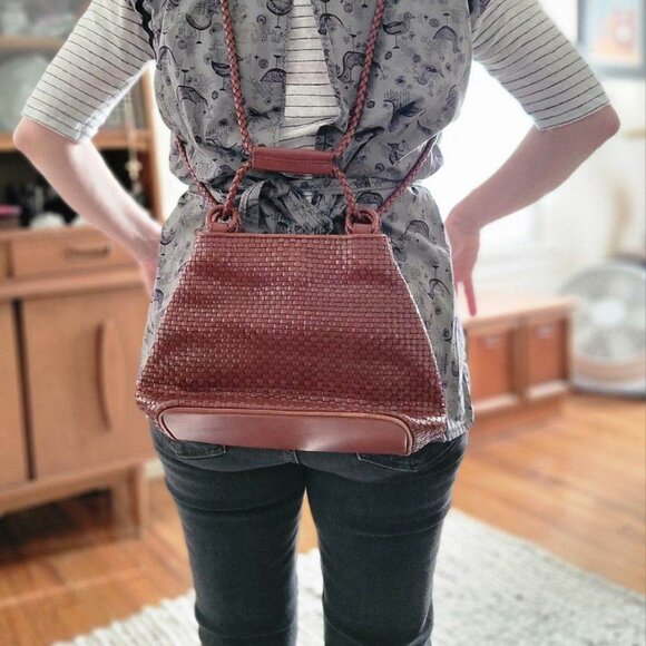 laura ashley (very bottega dragon diffusion) purse crossbody backpack main image 4